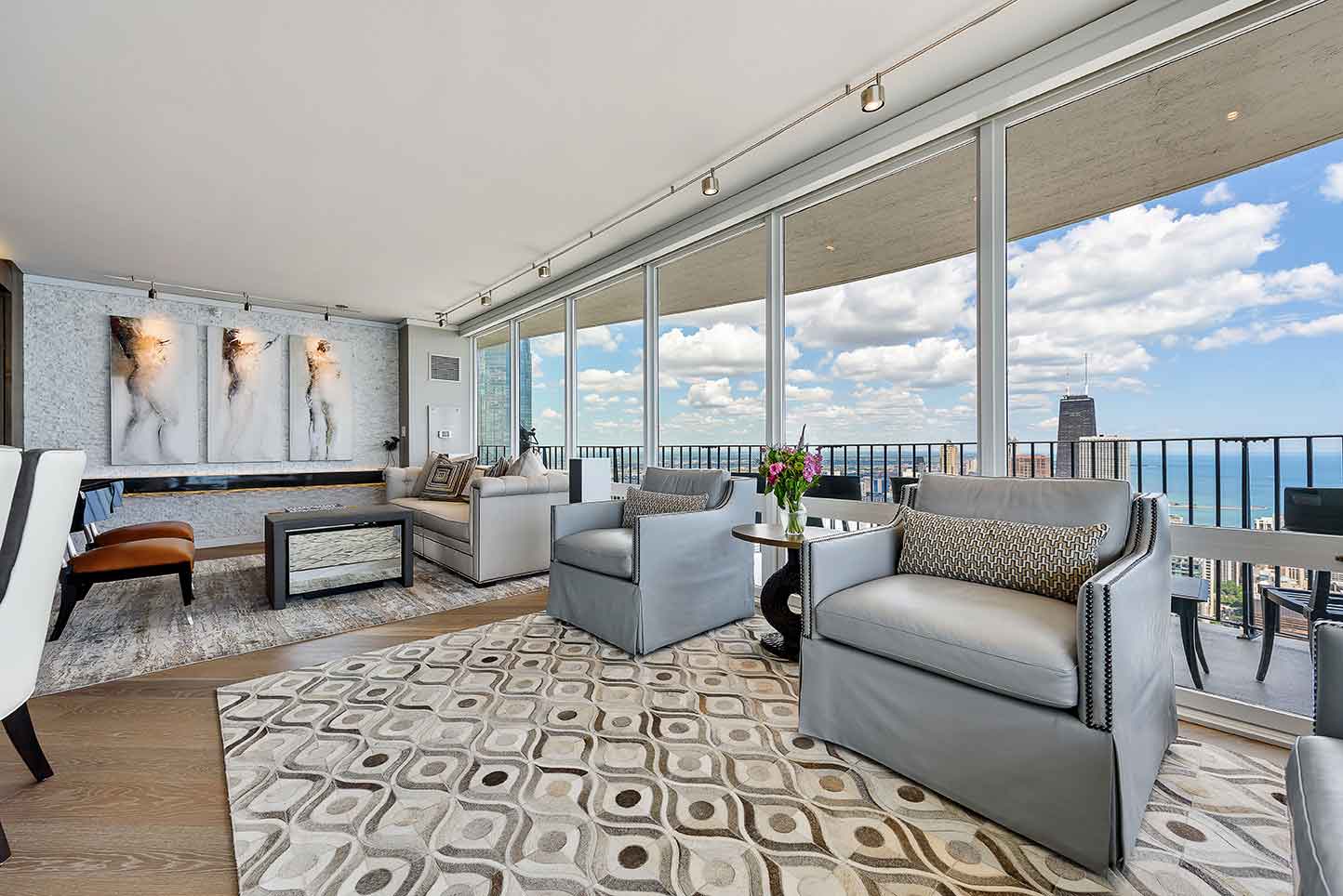 Streeterville Condo